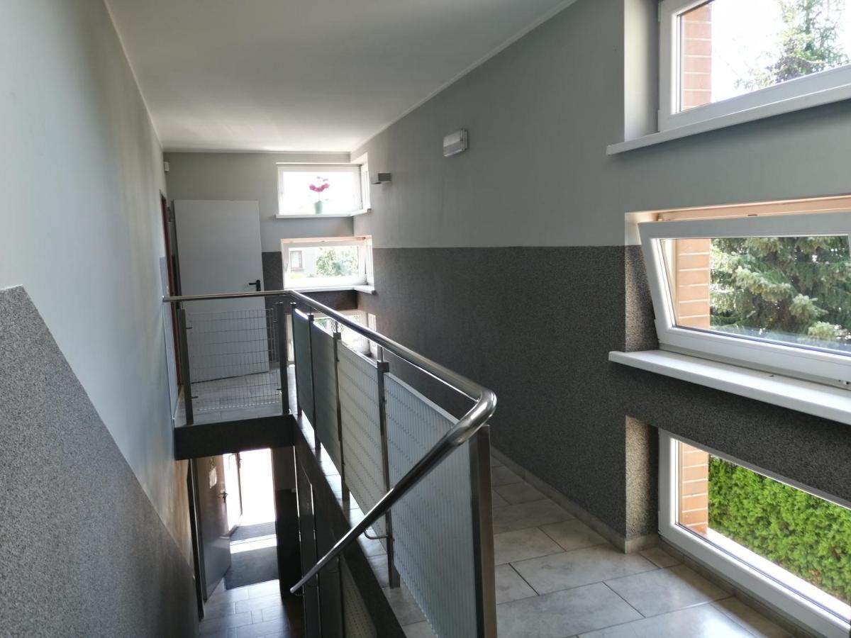 Pokoje Goscinne Z Prywatna Lazienka Dla Firm Gliwice Exterior photo